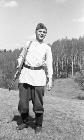 Liberec vojna 1963_Skalka a ochotnický herec Karel Tošovský